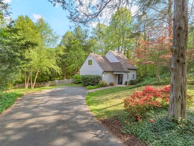 104 Boulder Spring Ct, Charlottesville, VA, 22902