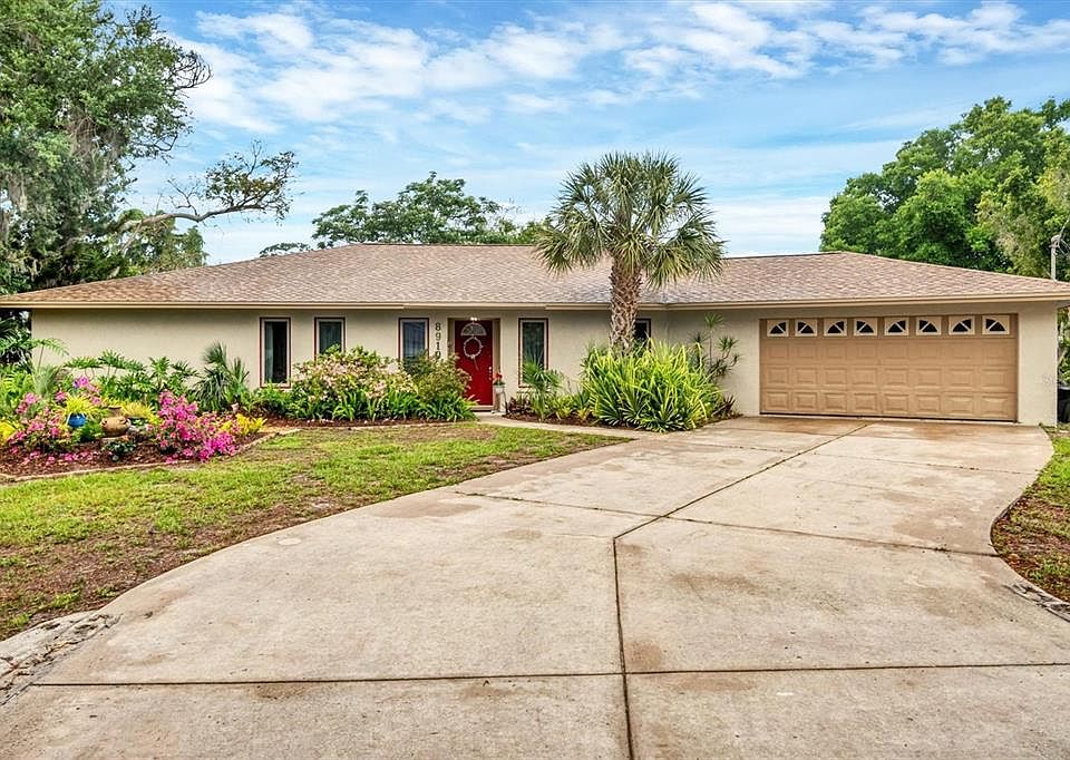 1st image of 8910 PHYLISS AVENUE