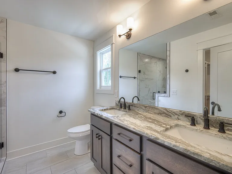 2404A Middle St — Photo 13