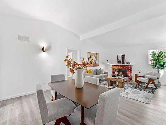 3rd image of 2887 Fordham St #1
