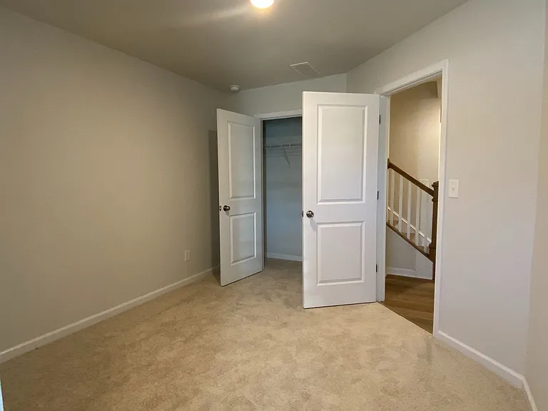 2227 Statesville Ave — Photo 23