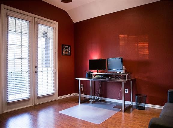 5th image of 3624 Horace Ave