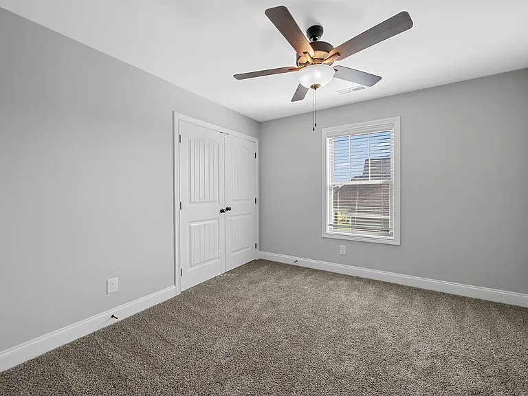 573 Bowden Dr — Photo 29