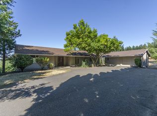 25655 SW Lone Fir Rd, West Linn, OR 97068