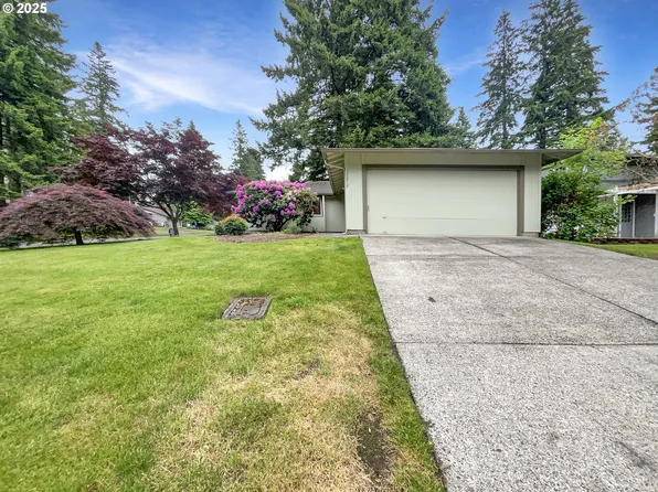 13019 NE 8th Pl, Vancouver, WA 98684
