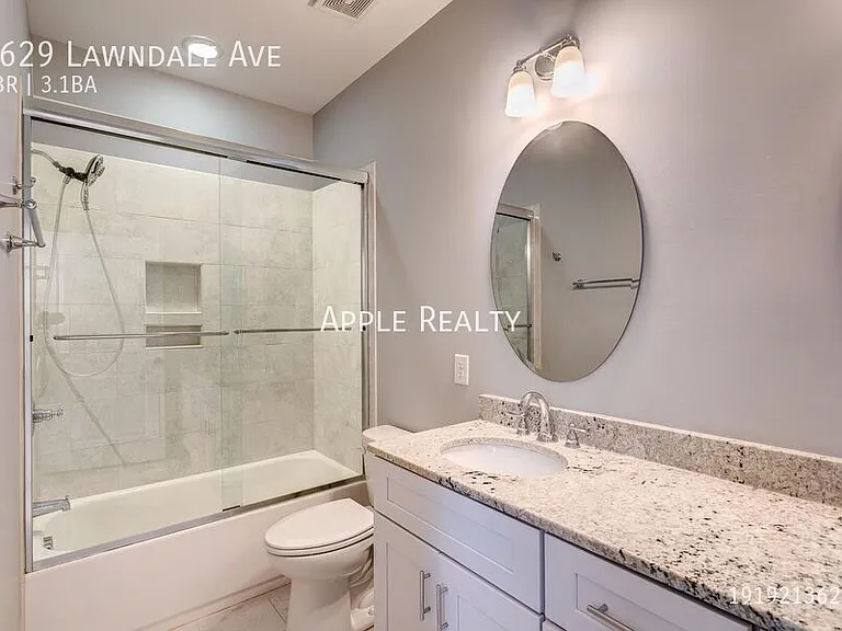 2629 Lawndale Ave — Photo 10