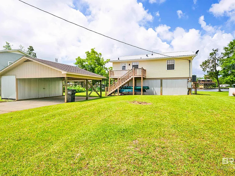 15851 Keeney Dr — Photo 1