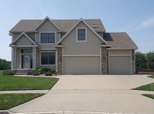 3806 NE Briarwood Dr, Ankeny, IA 50021