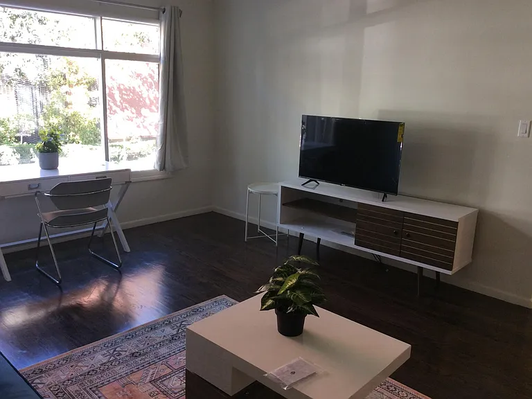 508 Midvale Ave #500 — Photo 7