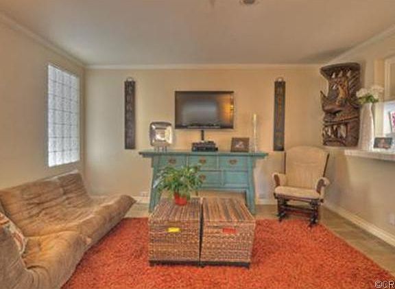 5th image of 2139 Santa Ana Ave