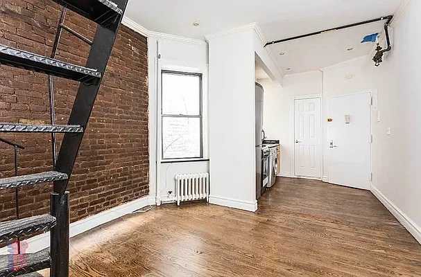 Rented by Century 21 Premier  | media 10