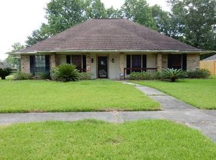 5115 Elm Ridge Dr, Baton Rouge, LA 70817