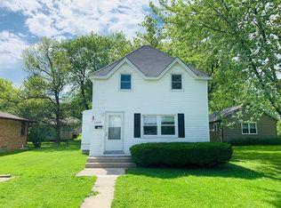 2202 Ezra Ave, Zion, IL 60099
