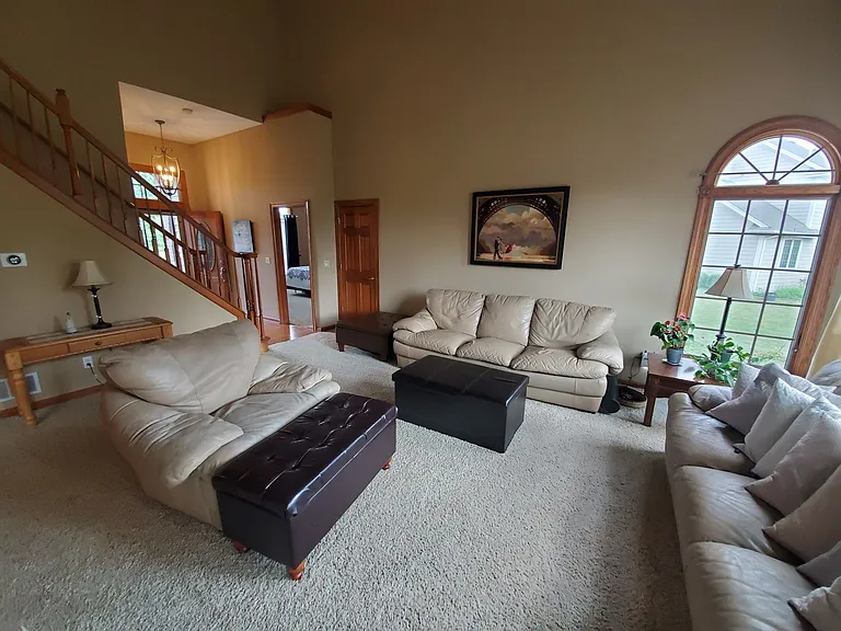 W150N7229 Paseo Ln — Photo 7