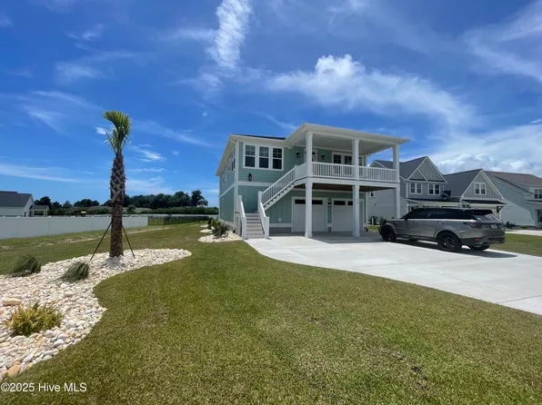 210 Coastline Circle, Cedar Point, NC 28584