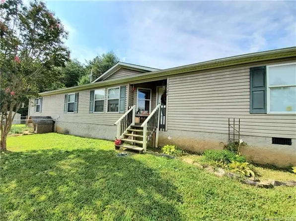 1127 Fisher Ln, Marshall, NC 28753