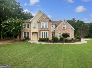 175 Stillwood Dr, Fayetteville, GA 30215