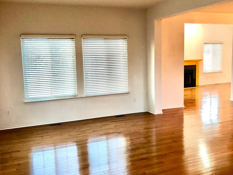 6145 Gabrielle Ave — Photo 3