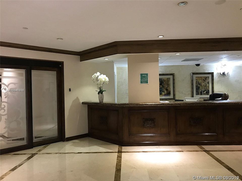 1st image of 18181 NE 31st Ct APT 2301