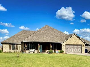 2802 Fields Rd, El Reno, OK 73036