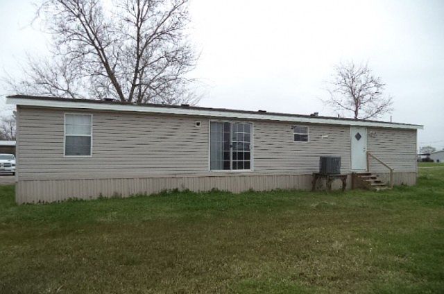 2nd image of 1396 Bridlewood Dr