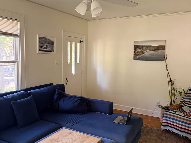 1701 Dywer Ave — Photo 5