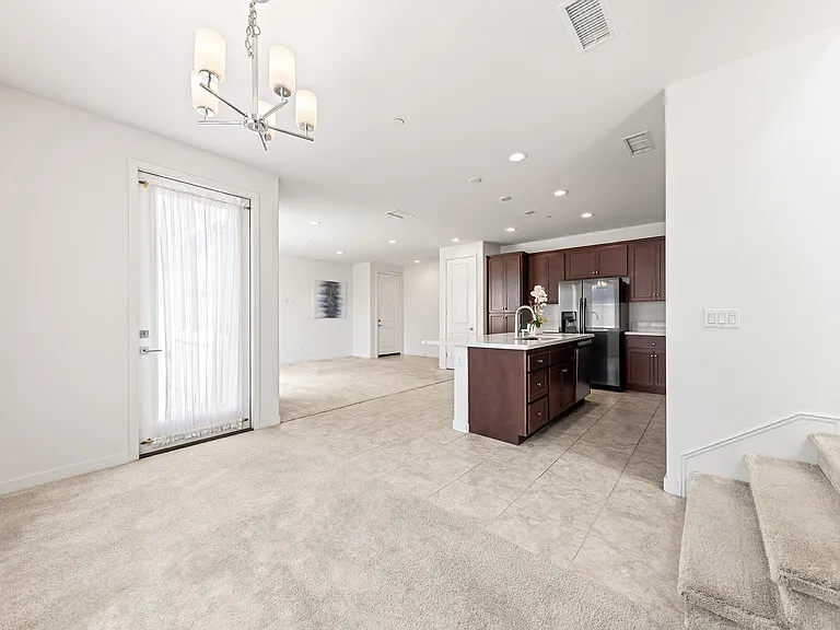 181 Promenade St — Photo 13