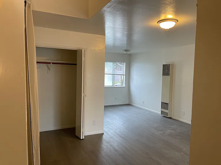 607 High St #C — Photo 4
