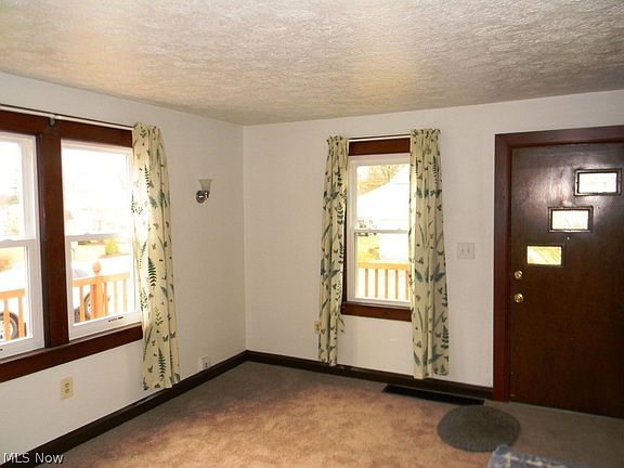 3rd image of 4171 Homeland Ave