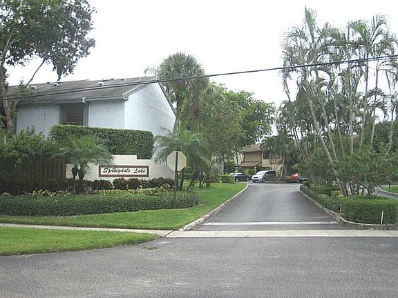 3rd image of 4906 NW 82nd Ave #2003