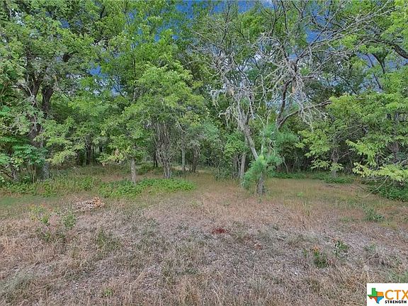 4th image of 106 Poplar Dr