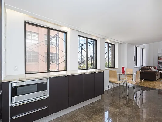 Sold by Sotheby's International Realty | media 4