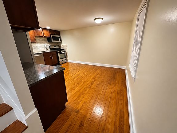 3rd image of 25 McBride St #3