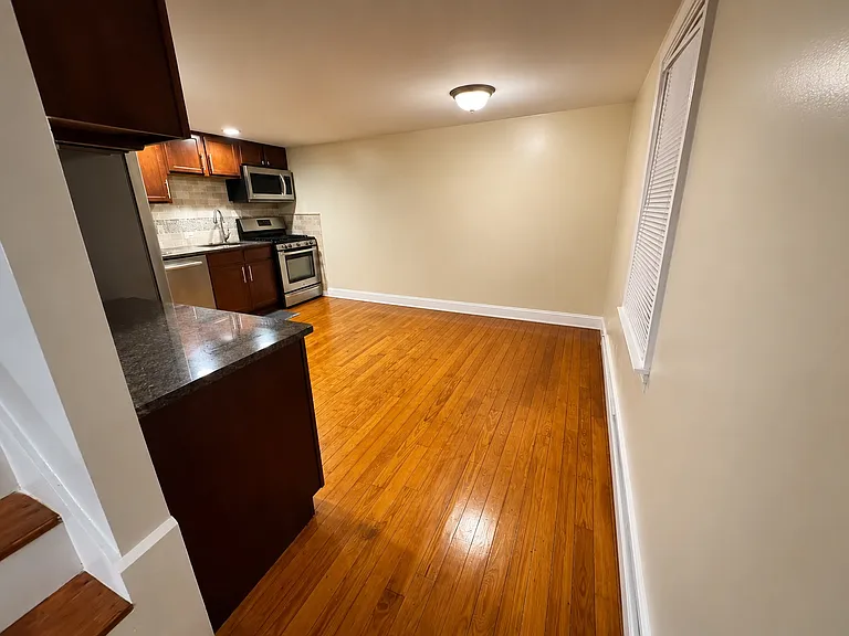 25 McBride St #3 — Photo 3