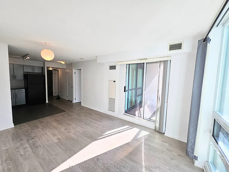 12 Yonge St #1709 — Photo 6