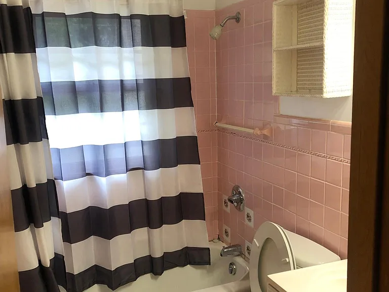 1025 W Lombard St — Photo 6