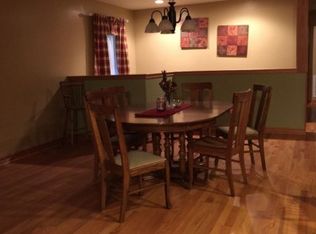 587 Damron Rd, Estill Springs, TN 37330