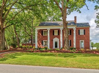 609 Neal Hawkins Rd, Gastonia, NC 28056