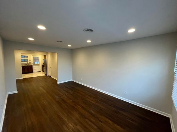 lexington-kentucky-77569031 picture