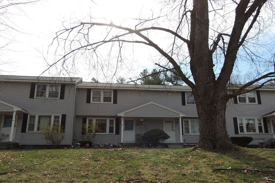 1st image of 29 Boulder Dr