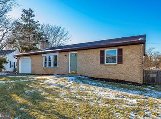 1321 Cedarwood Dr, Hagerstown, MD