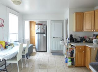 1564 Tremont St #3, Boston, MA 02120