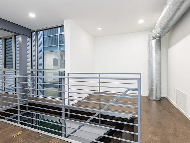 1541 N 6th St #1 — Photo 7