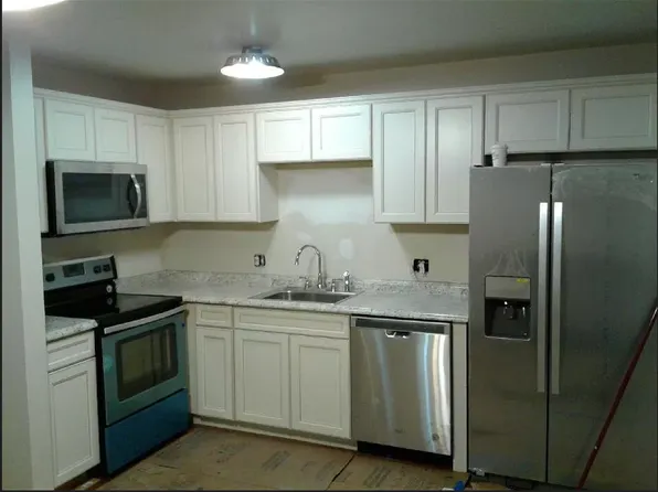 77 Elsmere Ave #1, Delmar, NY 12054