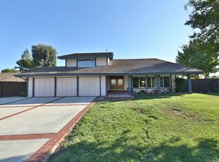 19322 Gateway Dr, Santa Ana, CA 92705