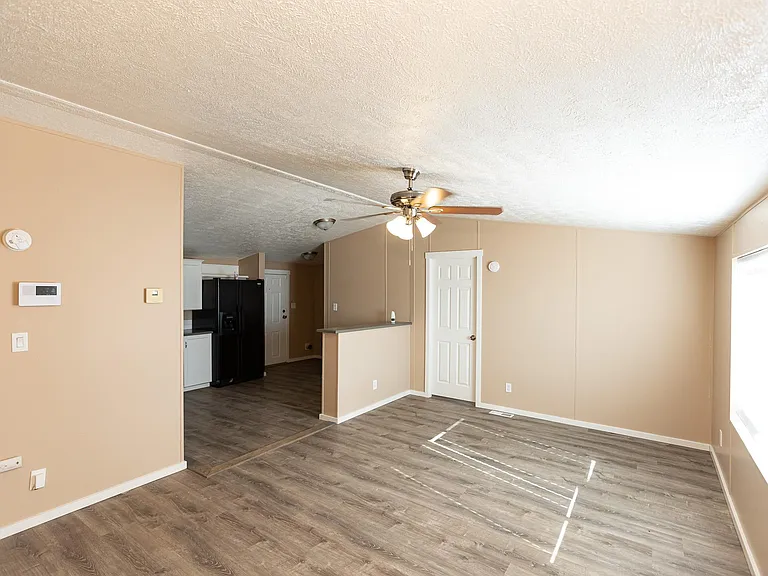 11516 W Eucalyptus Dr — Photo 4