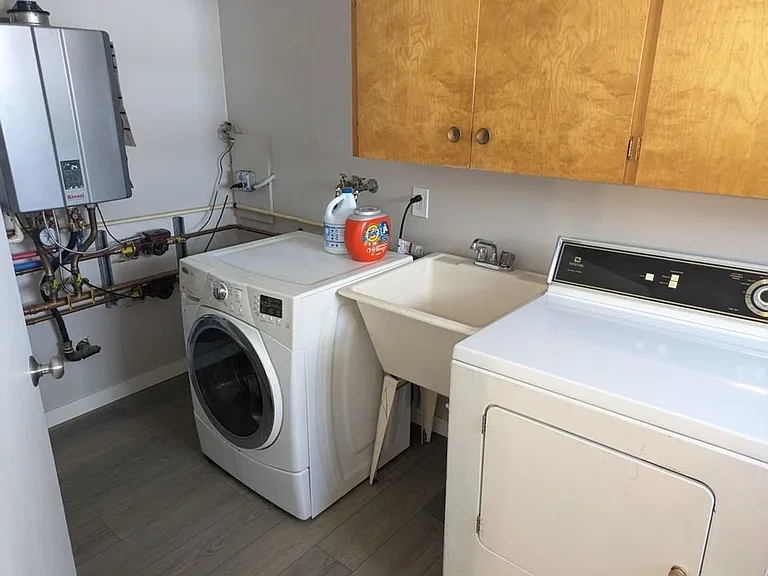 502-516 King Ave SW — Photo 3