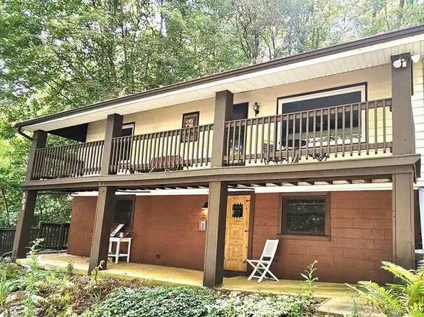 301 Southmont Blvd, Johnstown, PA 15905