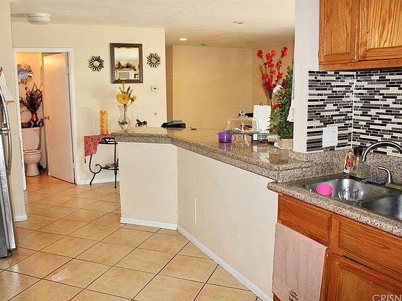 4th image of 11626 Kagel Canyon St