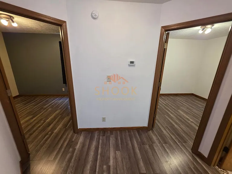 284 Blakely Dr — Photo 7